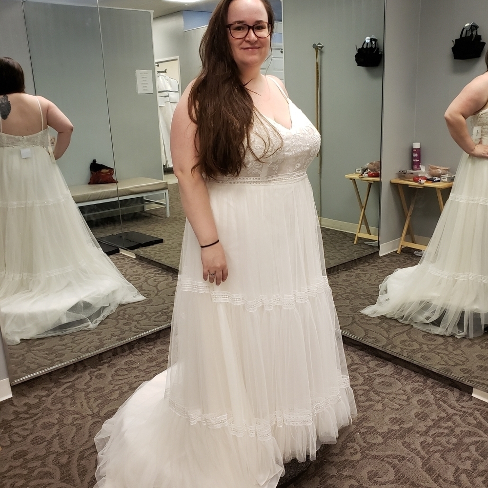 Melissa Sweet White Wedding Dress